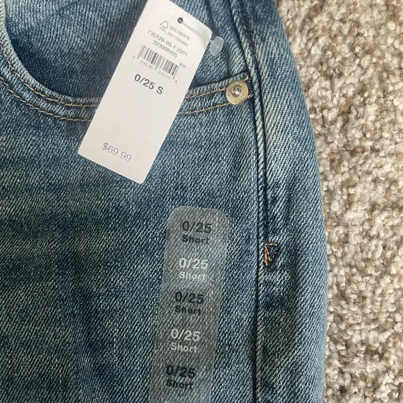 GAP Denim Supersoft Relaxed Straight Crop Jeans‎ Medium Wash 25/0 Short - Picture 3 of 6